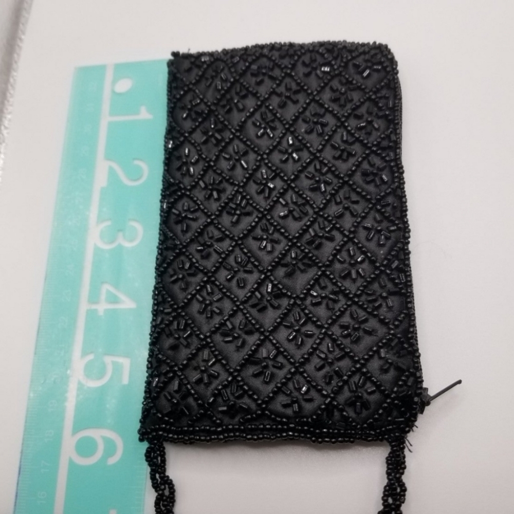 Small Beaded Crossbody Phone Pouch W/2 Openings - Picture 3 of 4